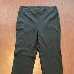 Forever 21, 1X, black pants.